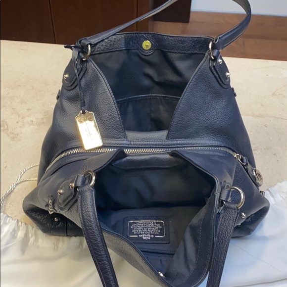 Coach leather bag - Picture 6 of 8